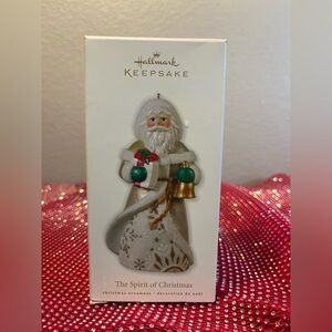 Hallmark 2010 Spirit of Christmas Keepsake Ornament NIB Santa Claus